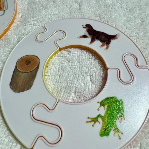 New Lovevery Rhyming Rings -Montessori - Picture 10 of 11